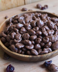 CRANBERRIES CON CHOCOLATE KILO